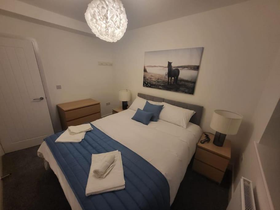 New 4 Bedrm House! Parking. 10Min To City / Etihad Mánchester Exterior foto