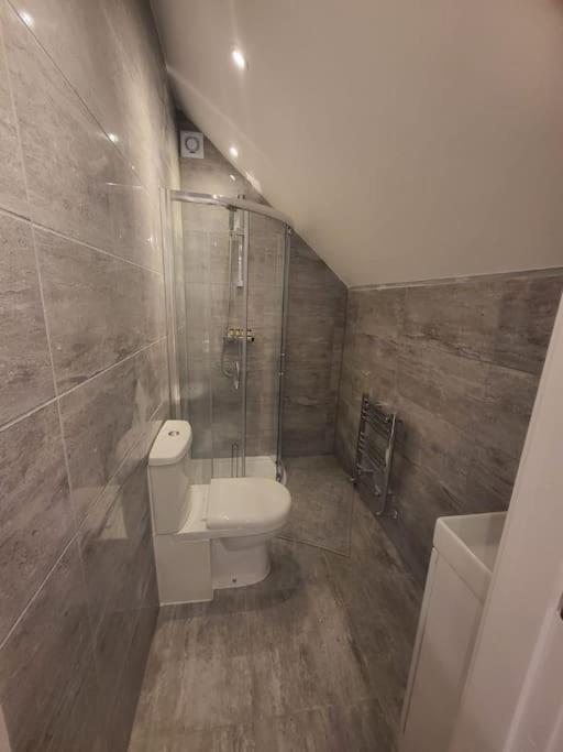 New 4 Bedrm House! Parking. 10Min To City / Etihad Mánchester Exterior foto